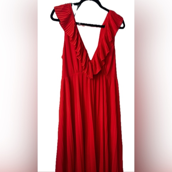 Zara Red Ruffled V-Neck Dress - Picture 2 of 6